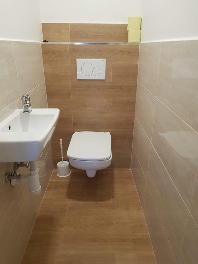 Vip Apartmany Zabnik Прьевидза Экстерьер фото